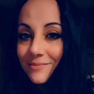 Meet your Posher, Cynthia